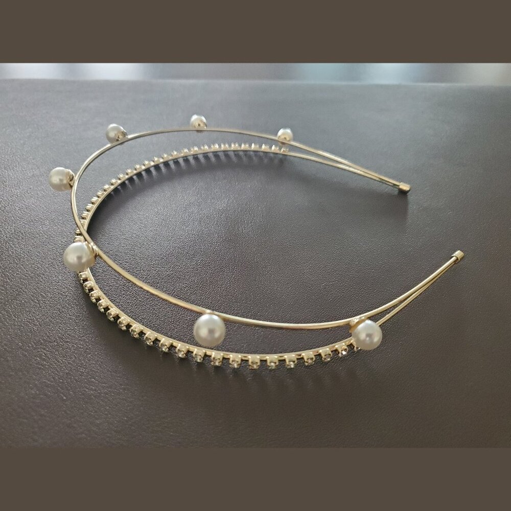 LOFT Pearl & Crystal Headband